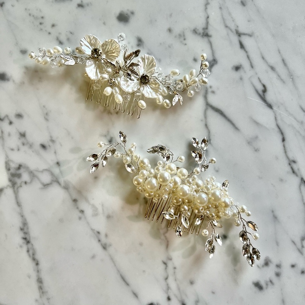 Pearl hair pins